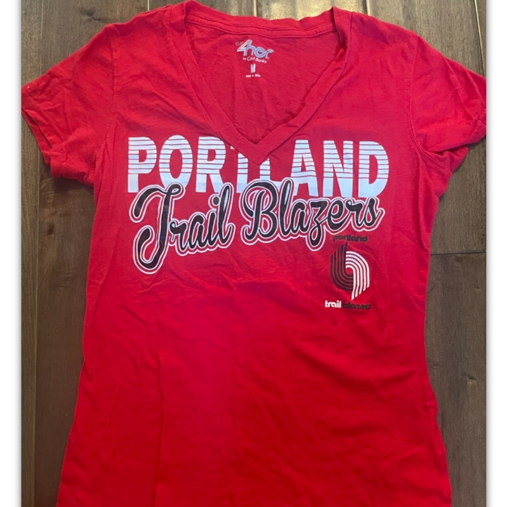 Portland Trail Blazers NBA Womens Short Sleeve V-Neck T-Shirt Size Medium new s